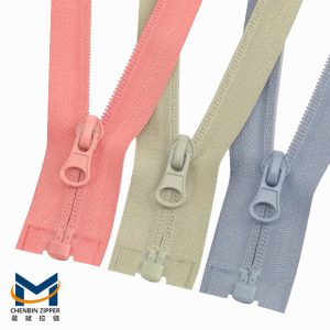 Open Ended reverse nylon zipper