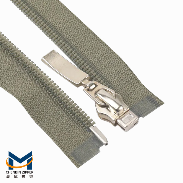 Open end Zipper with Cramper Slider0