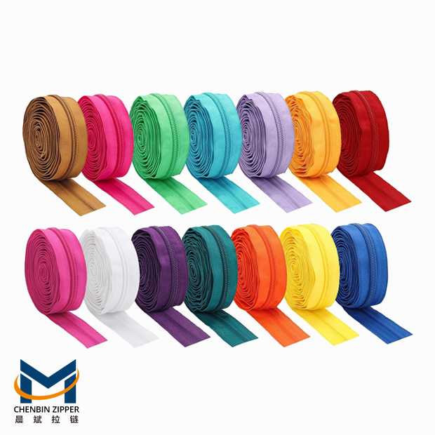 Nylon coil zipper types